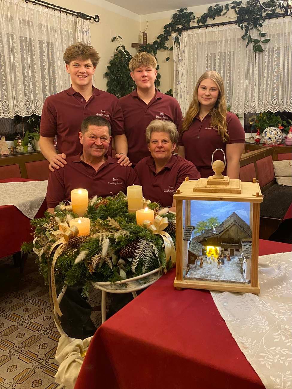 Die Familie Steiner im Gasthaus
